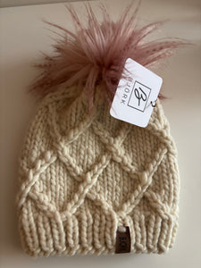 Alda Hat With Pom Pom