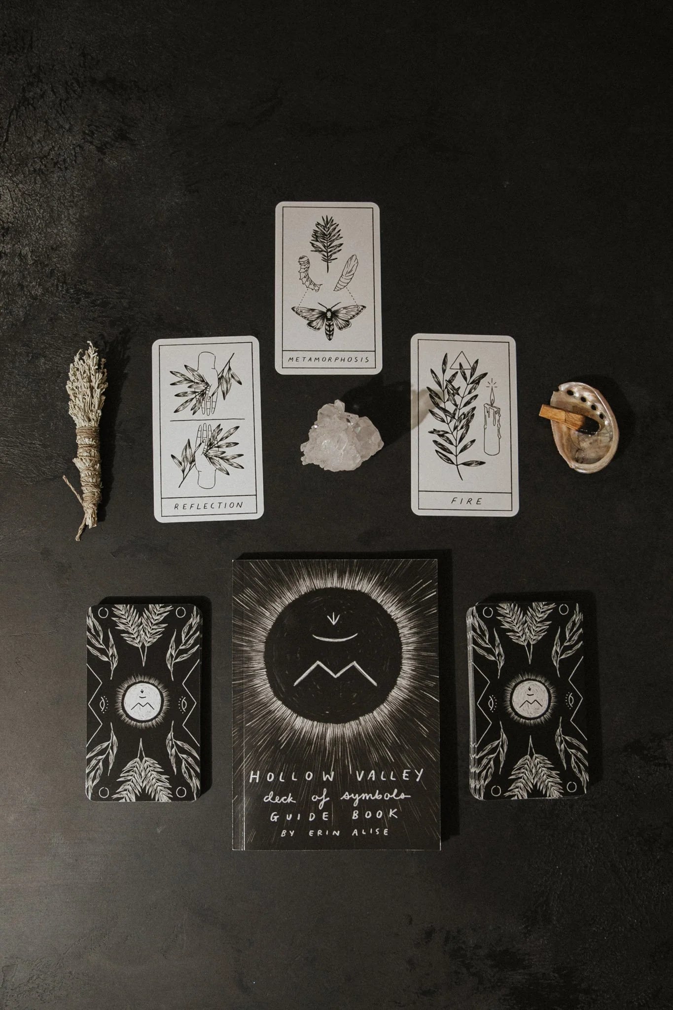 Hollow Valley Deck + Book | 82 Cards