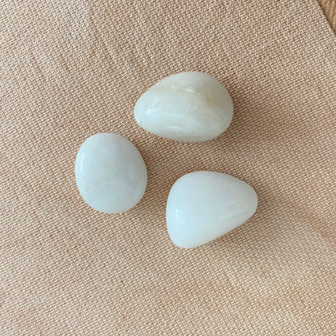 White Agate | Tumbled